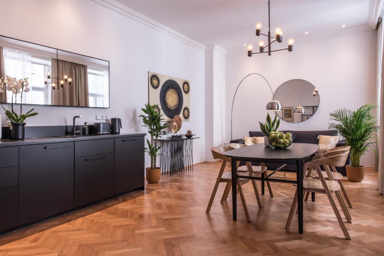 New Design Apt - Central Location Wenceslas Square Πράγα Εξωτερικό φωτογραφία