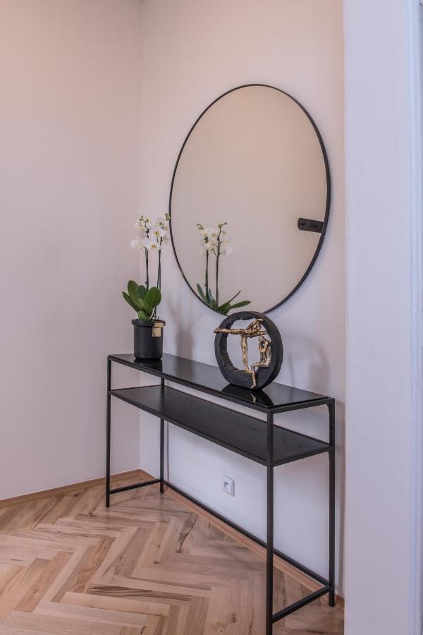 New Design Apt - Central Location Wenceslas Square Πράγα Εξωτερικό φωτογραφία