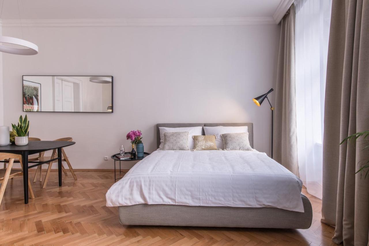 New Design Apt - Central Location Wenceslas Square Πράγα Εξωτερικό φωτογραφία