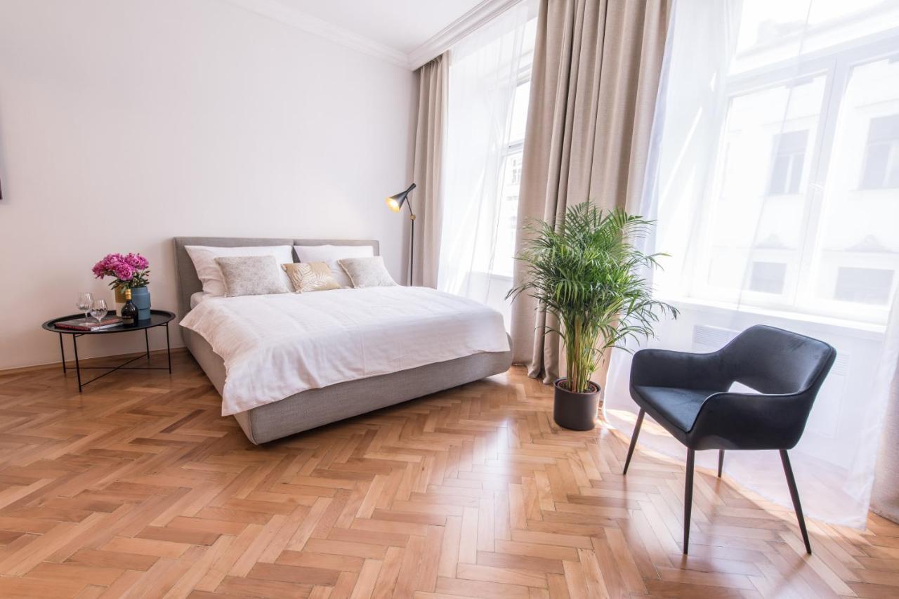 New Design Apt - Central Location Wenceslas Square Πράγα Εξωτερικό φωτογραφία